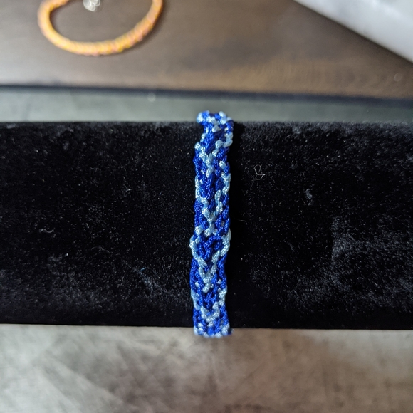 Handmade bracelet - Picture 3 of 5